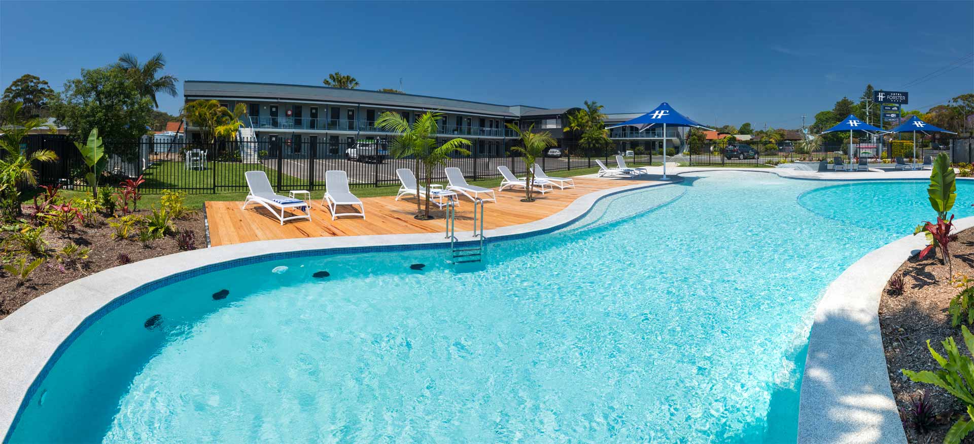 15. Hotel Forster new pool oasis